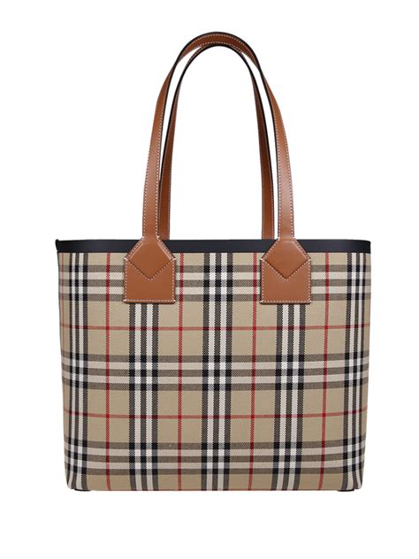 borsa laurea burberry prezzo|Borse da Donna BURBERRY in saldo .